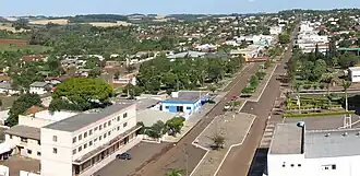 Avenida - Praça das Palmeiras