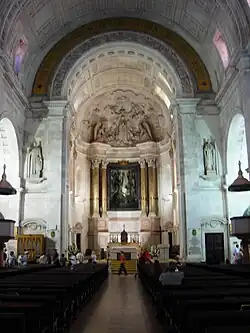 Capela-mor da Basílica de Nossa Senhora do Rosário, Fátima