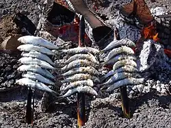 Sardinhas a assar na brasa