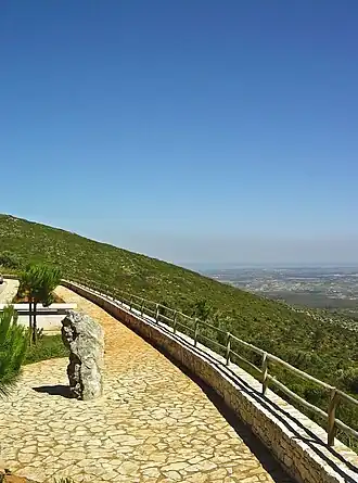 Miradouro na Estrada da Serra de Santo António