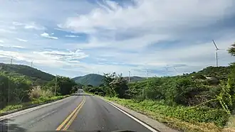 File:Serra dos Brindes, rodovia Caetité Guanambi 6.jpg