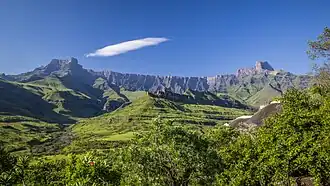 Drakensberg, a mais alta cordilheira do país.
