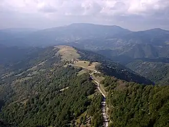 La route vers le village de Stanjinac