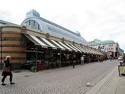 O mercado visto do lado norte