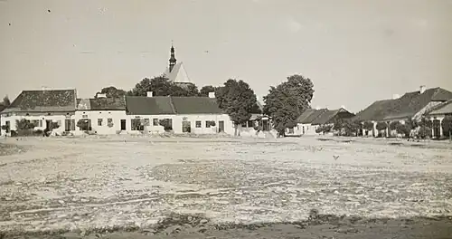 Praça principal, antes de 1939