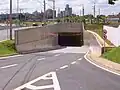 Entrada 1 do Túnel 2, vindo da Avenida Lix da Cunha.