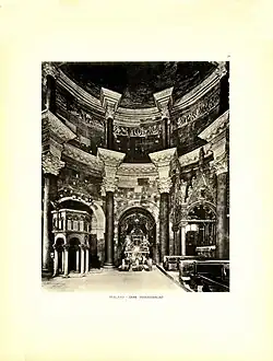 Interior em imagem de 1909.