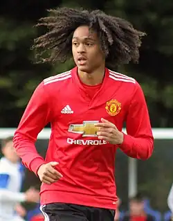 Tahith Chong 鍾達希