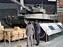 Blindados Altay, construídos na Turquia, baseado no modelo K2 Black Panther.