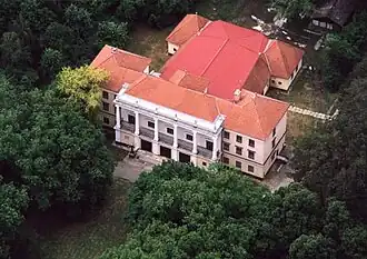 Mansão Wenckheim, em Tarhos.