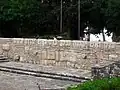 Memorial do Hashomer em Tel Hai: "Em fogo e sangue caiu a Judéia; em sangue e fogo a Judéia se levantará."