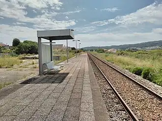 Abrigo do apeadeiro de Cela, em Maio de 2018