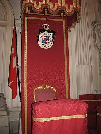 Trono do grão-mestre da ordem.