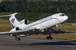 Um Tupolev Tu-154 no Aeroporto de Gelendzhik em 2010.