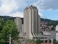 Hotel Zlatibor (1981) por Svetlana Kana Radević em Užice