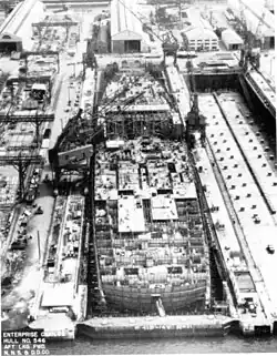 Durante construção