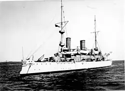 O USS Olympia, da era pré-dreadnought.