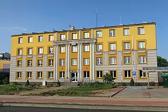 Edifício dos governos da cidade e da comuna em Kolno