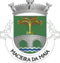 Brasão de armas de Macieira da Maia