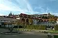 Palácio Wallenstein com o Castelo de Praga ao fundo.