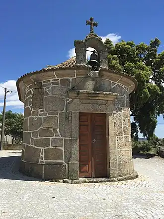 Capela em Vale de Madeira
