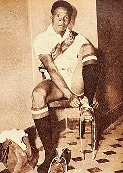 Valeriano López