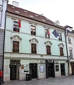 Embaixada em Bratislava