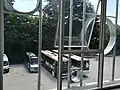 Janelas da estação de autocarros com vista para os autocarros