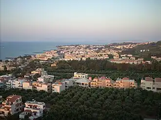 Vista desde a chamada Acrópole de Plataniás