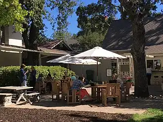 Village Hub no centro de Woodside