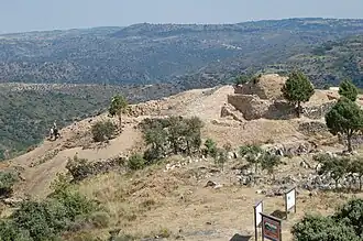 Vista para o Castelo ou Castro dos Mouros- Vilarinho dos Galegos