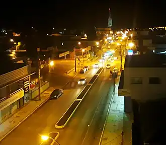 Vista noturna do centro da cidade de São Mateus do Sul.
