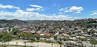 Vista parcial do bairro Caravelas a partir do Monte da Resposta