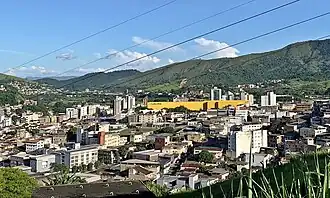 Vista parcial do Centro de Fabriciano a partir do Alto Giovannini