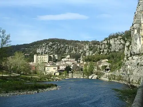 O rio Ardèche em Vogüé