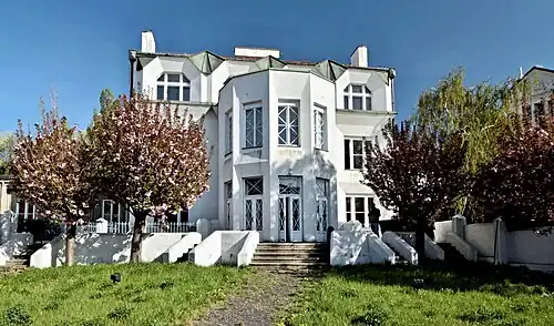Villa Kovařovicova por Chochol (1912–1913)