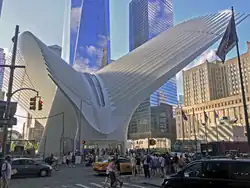 The World Trade Center Hub na Cidade de Nova York por Santiago Calatrava, 2016