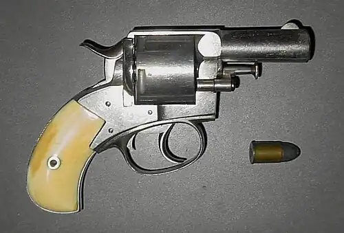 O British Bull Dog Revolver.