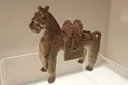 Estatueta de cavalo com estribo, Western Jin