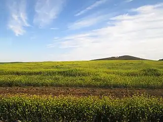 Vista rural da prefeitura.