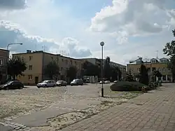 Fachada sudoeste da praça principal