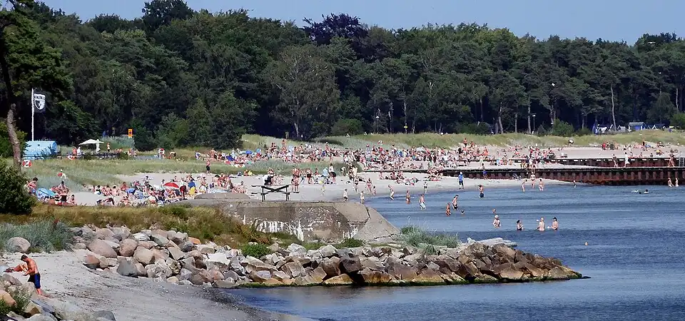 A praia de Saltsjöbad