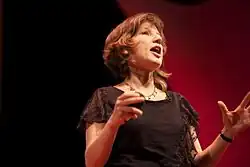 Zeynep Tufekci, escritora e acadêmica