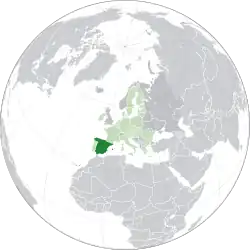 Localização da Espanha (em verde escuro)Localização na União Europeia (em verde claro)