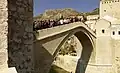 A "Ponte Velha" ("Stari most") em Mostar, reconstruída em 2004.