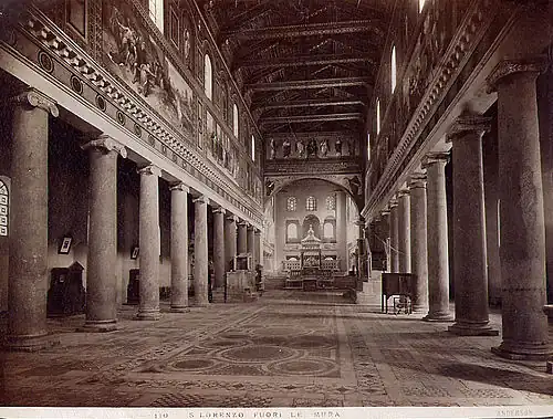 Arquiteto em colunas, 580. San Lorenzo Fuori le Mura, Roma