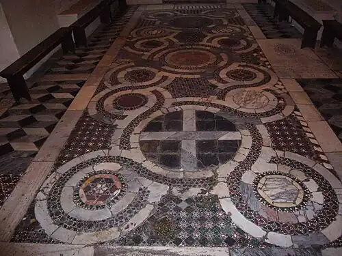 Piso da Capela de São Silvestre em Santi Quattro Coronati, em Roma.