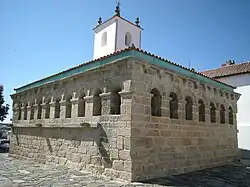 Domus Municipalis de Bragança,  sécs. XII-XIII