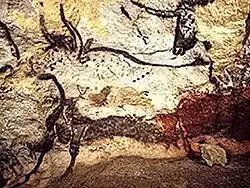 Auroques em uma pintura rupestre em Lascaux, França