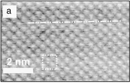 Imagem com resolução atômica de superfície de Brometo de potássio.